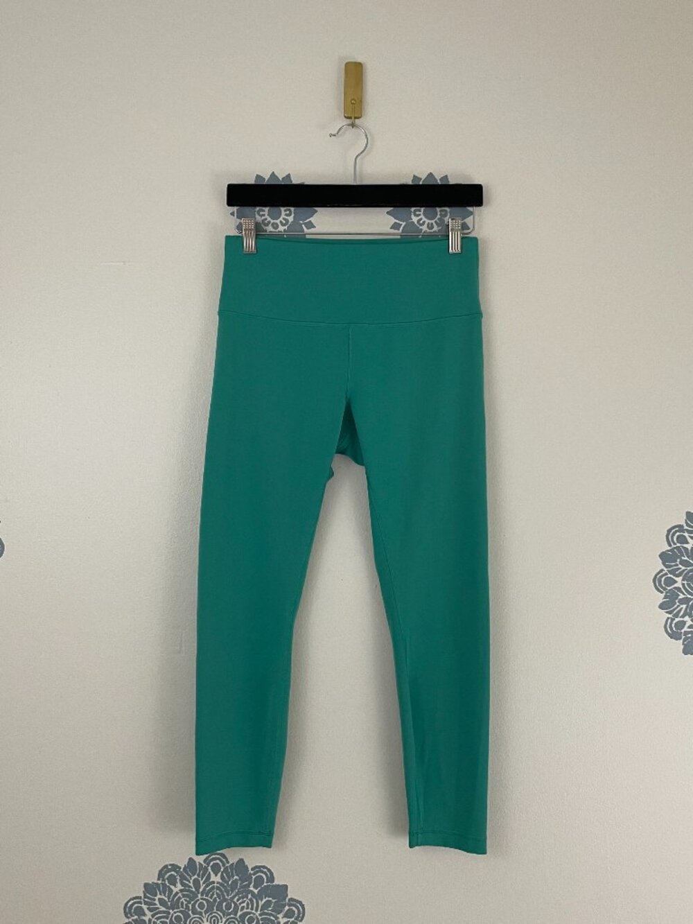 Lululemon Wunder Train High-Rise Tight 25" in Teal Lagoon Size 10